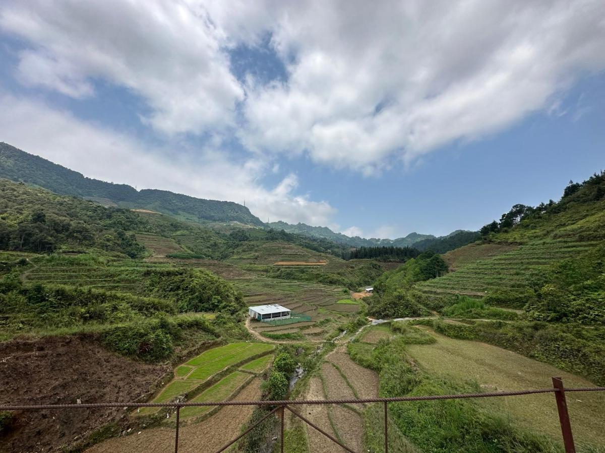 Delapong Guest House - Motorbike Tour Ha Giang Bagian luar foto